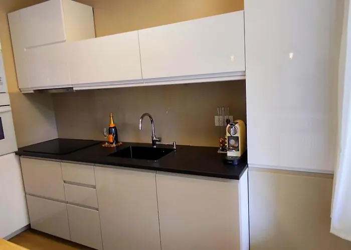 아파트 Front De *